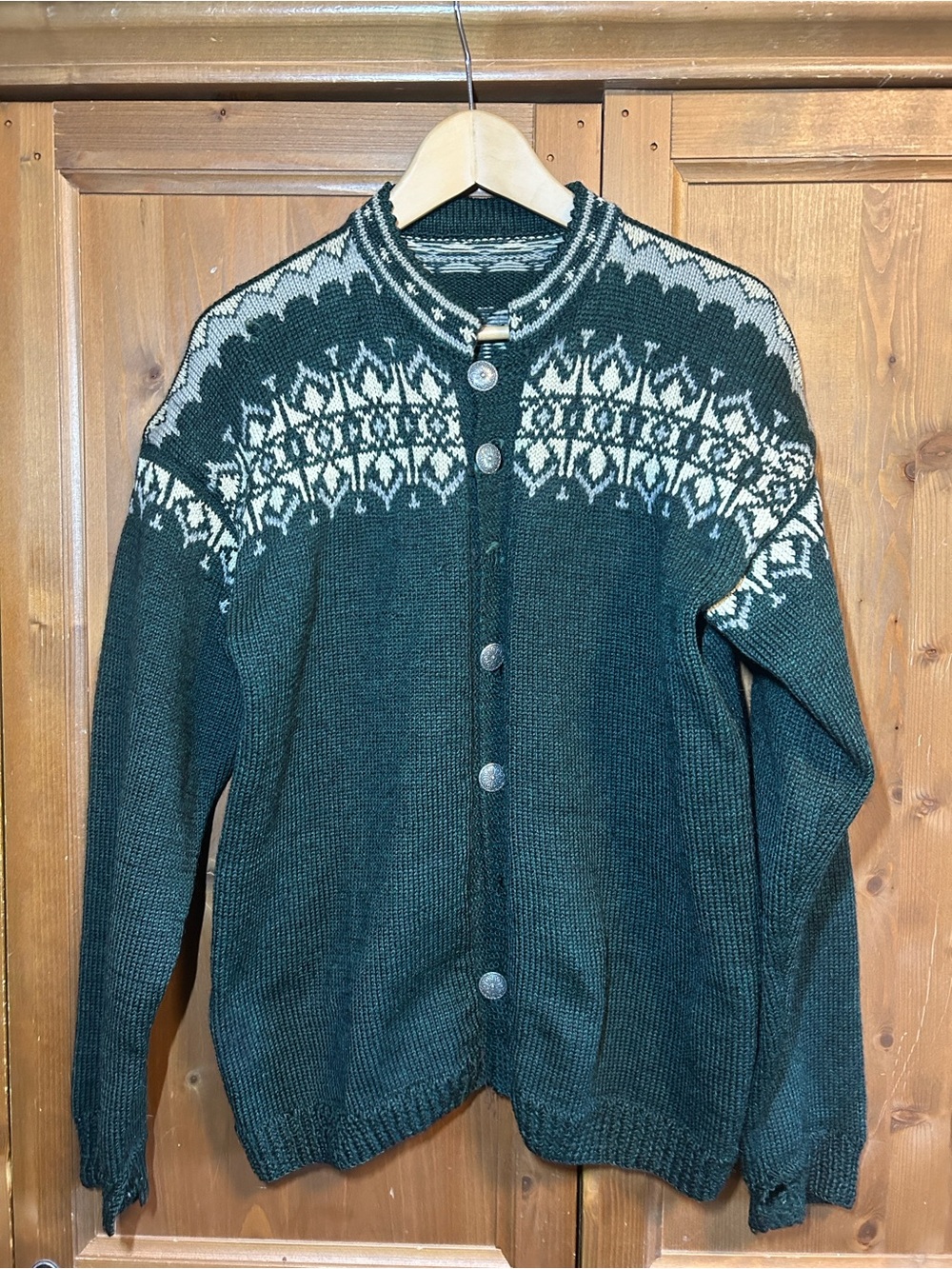 Women’s Dark Green Nordic Button-Front Cardigan Sweater - needs love